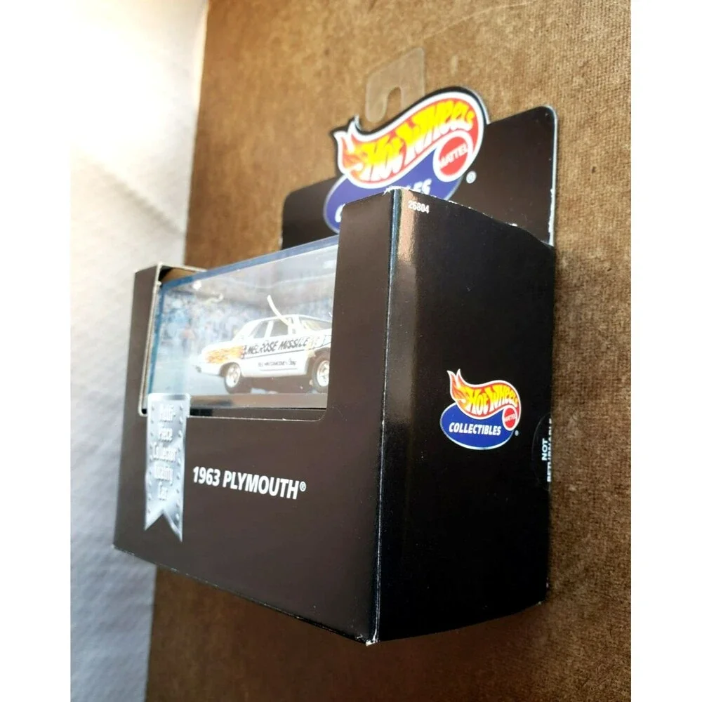 Hot Wheels 2000 hot